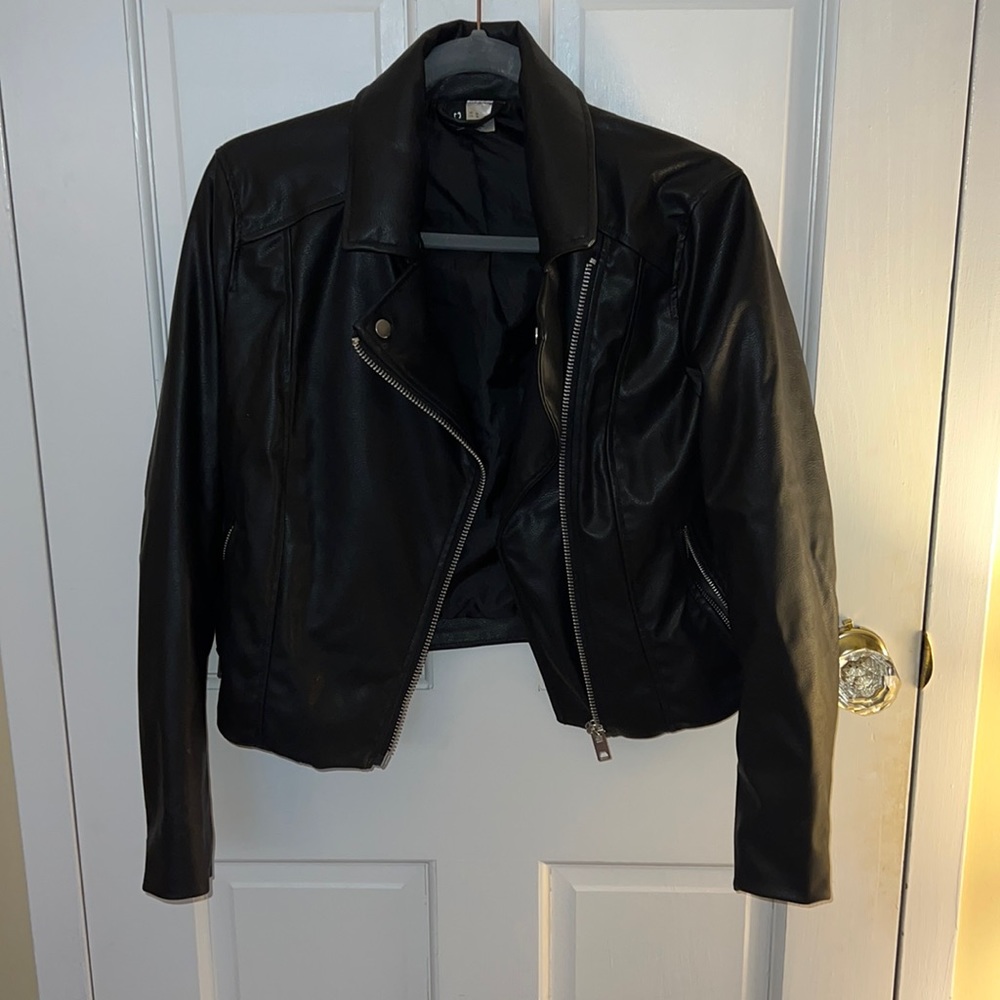 Leather Jacket with Zipper edge sleeves